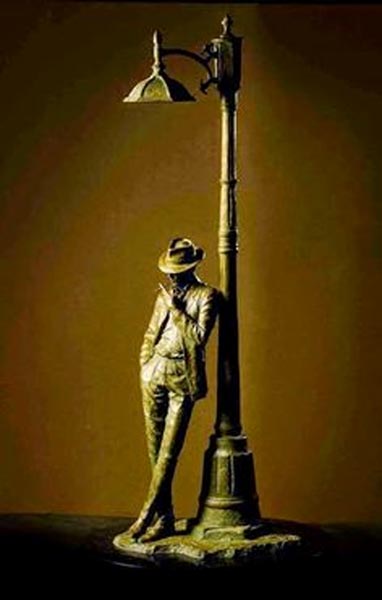 fabian perez smoking under the light