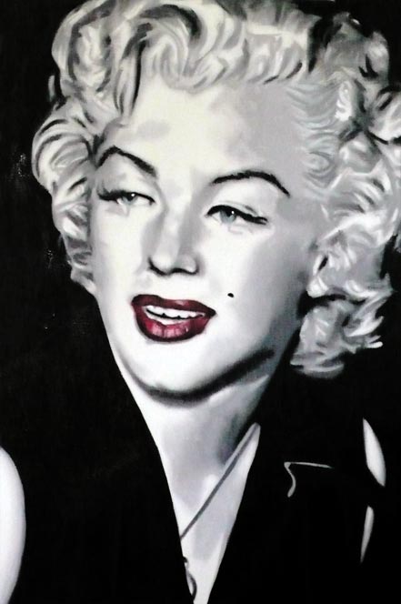 marco toro red lips iv